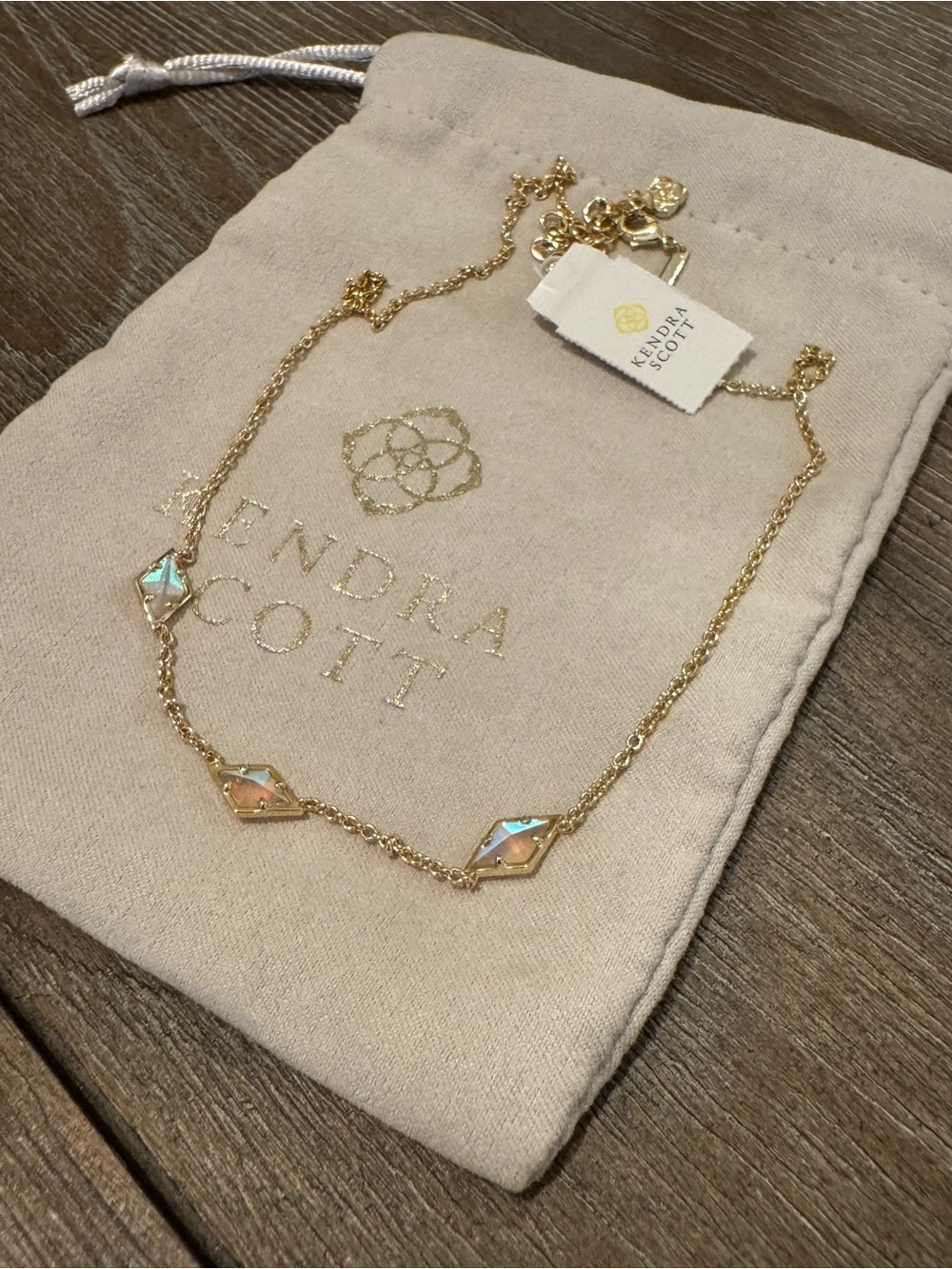 NWT Kendra Scott Gold Necklace with Dichroic Glass Stones